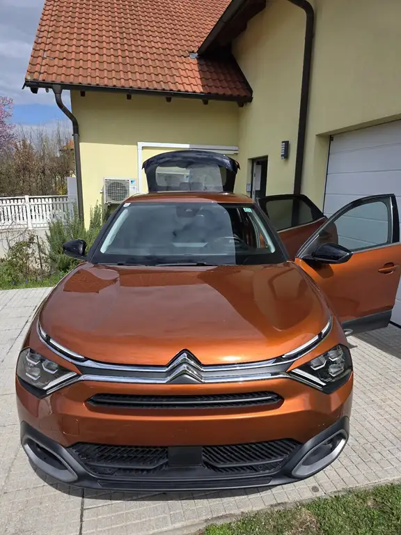 Citroen E-C4 e-C4 136 50kWh Shine Edition