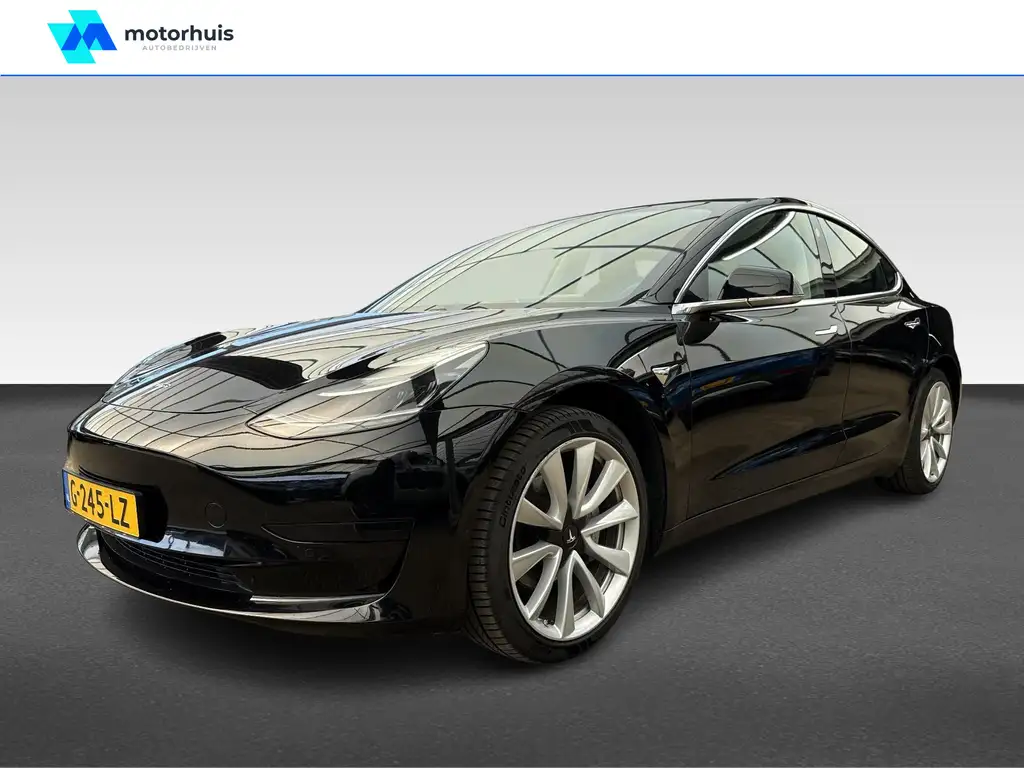 Tesla Model 3 Standard RWD Plus 60 kWh