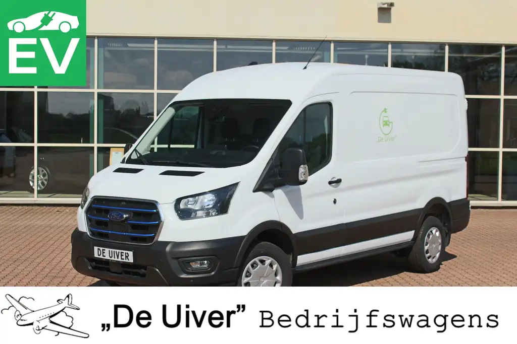 Ford E-Transit 350 L2H2 Trend 68 kWh Pro Power on board, Navigati