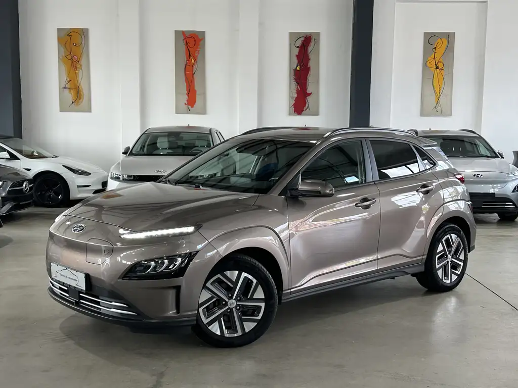 Hyundai KONA Trend SoH 96% ACC RFK CarPlay Garantie