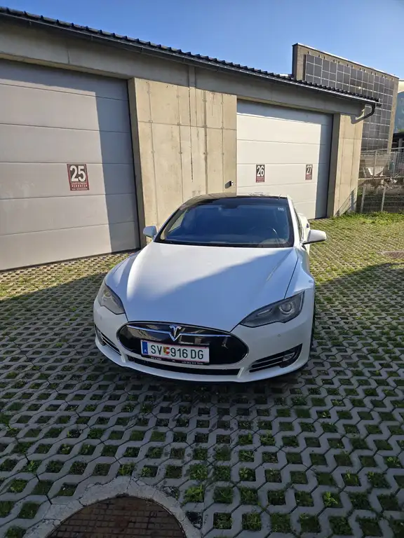 Tesla Model S Tausche Tesla Model S P85 Signature gegen E-Auto