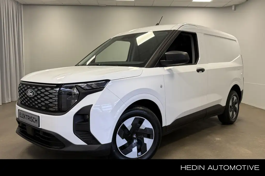 Ford Transit Courier E-Transit Trend 46 kWh | Eigen Voorraad | Trekhaak