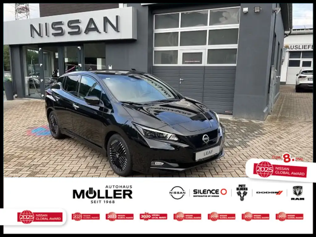 Nissan Leaf 39 kWh Tekna LED AVM Klimaautomatik BOSE NA