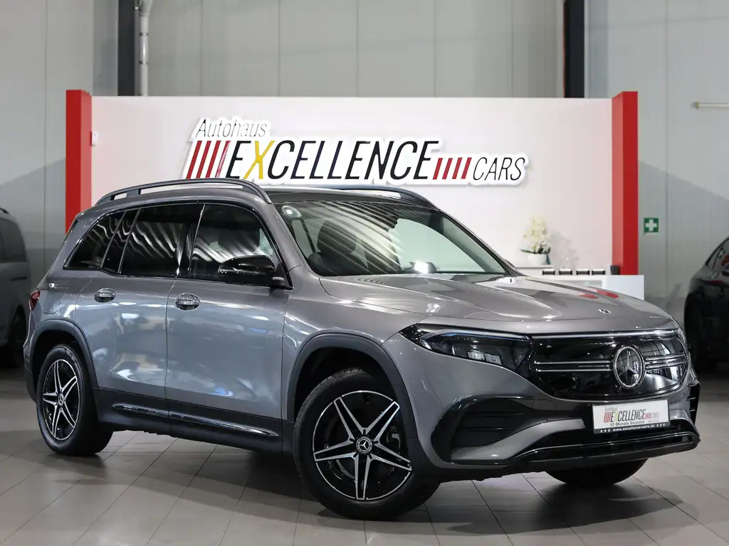 Mercedes-Benz EQB 250 97% AMG-LINE SPORT NIGHT PANORAMA, DISTR