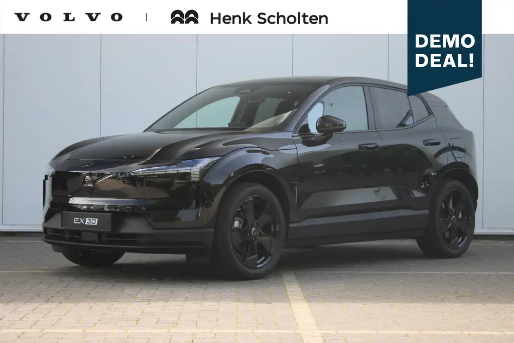 Volvo EX30 P5 Long Range Ultra Black Edition Europa 69 kWh |