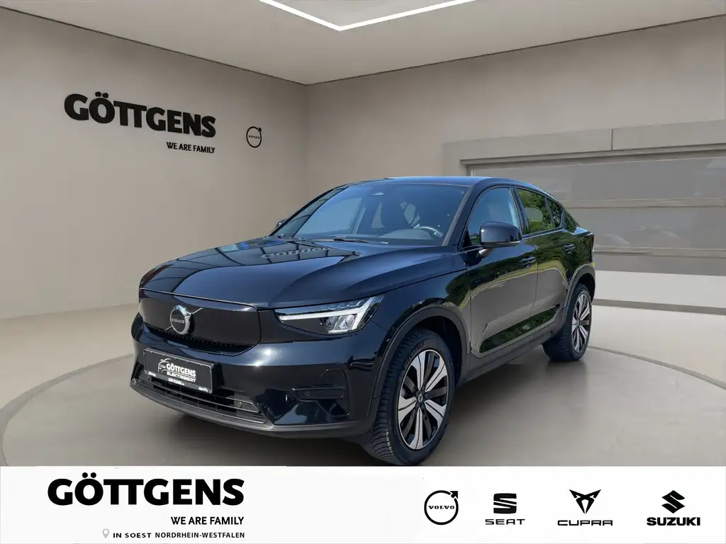 Volvo C40 82 kWh Plus Electric AWD LED NAVI KAMERA PANO 19LM