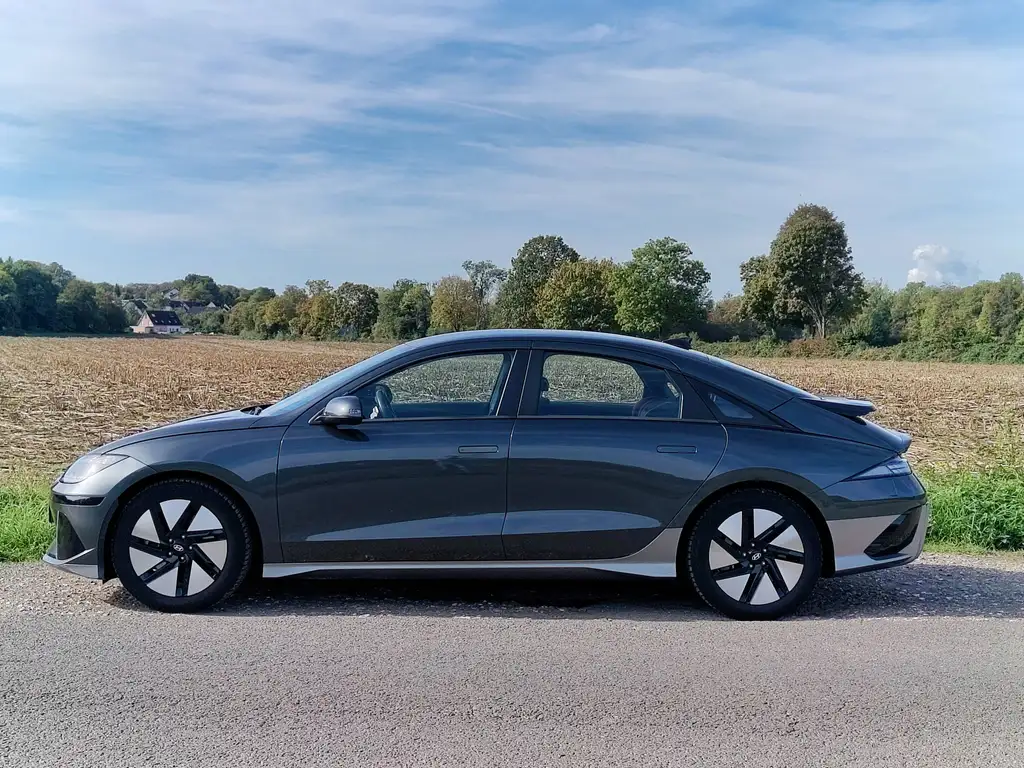 Hyundai IONIQ 6 IONIQ 6 53 kWh