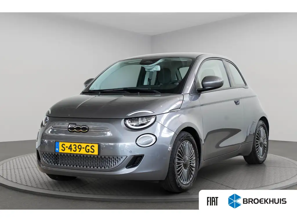 Fiat 500e 3+1 Icon 42 kWh | SOH 94% | Camera | Stoelverwarmi