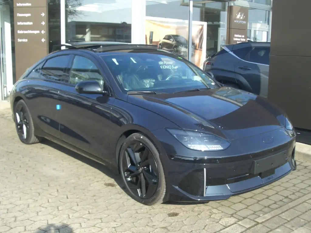 Hyundai IONIQ 6 77,4 kWh 4WD First Edition, Schiebedach