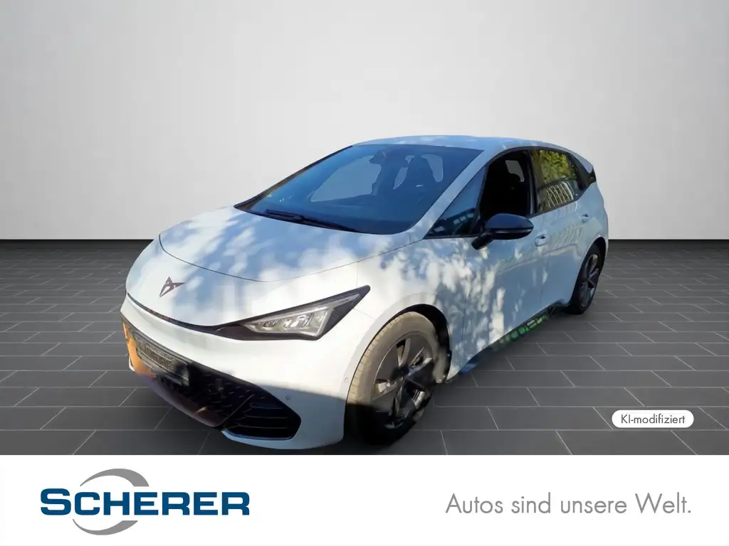 CUPRA Born PILOT M SHZ RFK KEYLESS Lenkradheizung