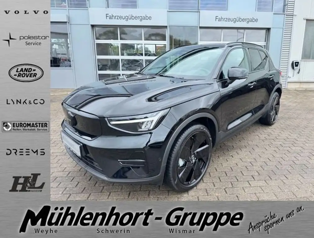 Volvo EX40 Twin Motor AWD PLUS-BLACK EDITION- LED