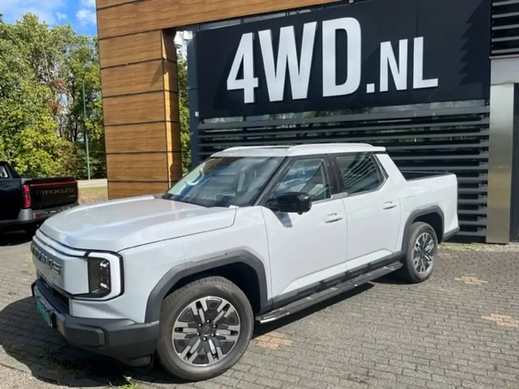 Maxus eTERRON 9 eTerron 9 102 kWh VOL. ELECTR. 5 PERS VAN UIT VOOR