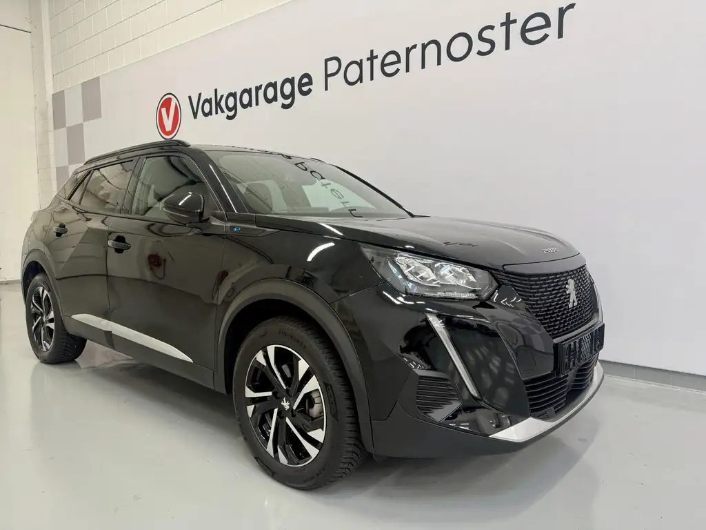 Peugeot e-2008 EV Allure 50 kWh SoH 100% / Carplay / PDC / Camera
