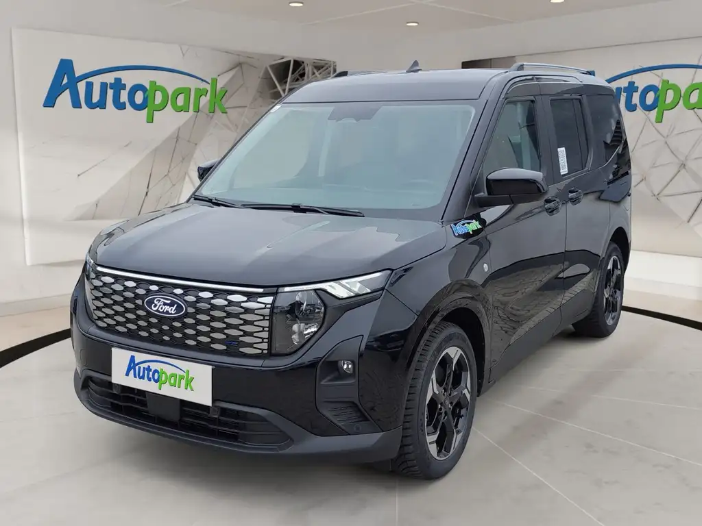 Ford Tourneo Courier Titanium