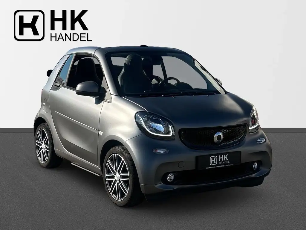 smart forTwo fortwo cabrio electric drive / EQ