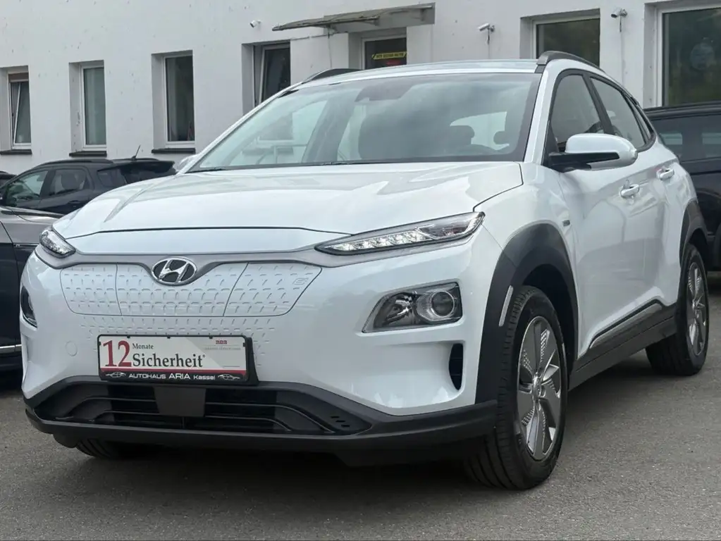Hyundai KONA Elektro 2WD KAMERA CARPLAY