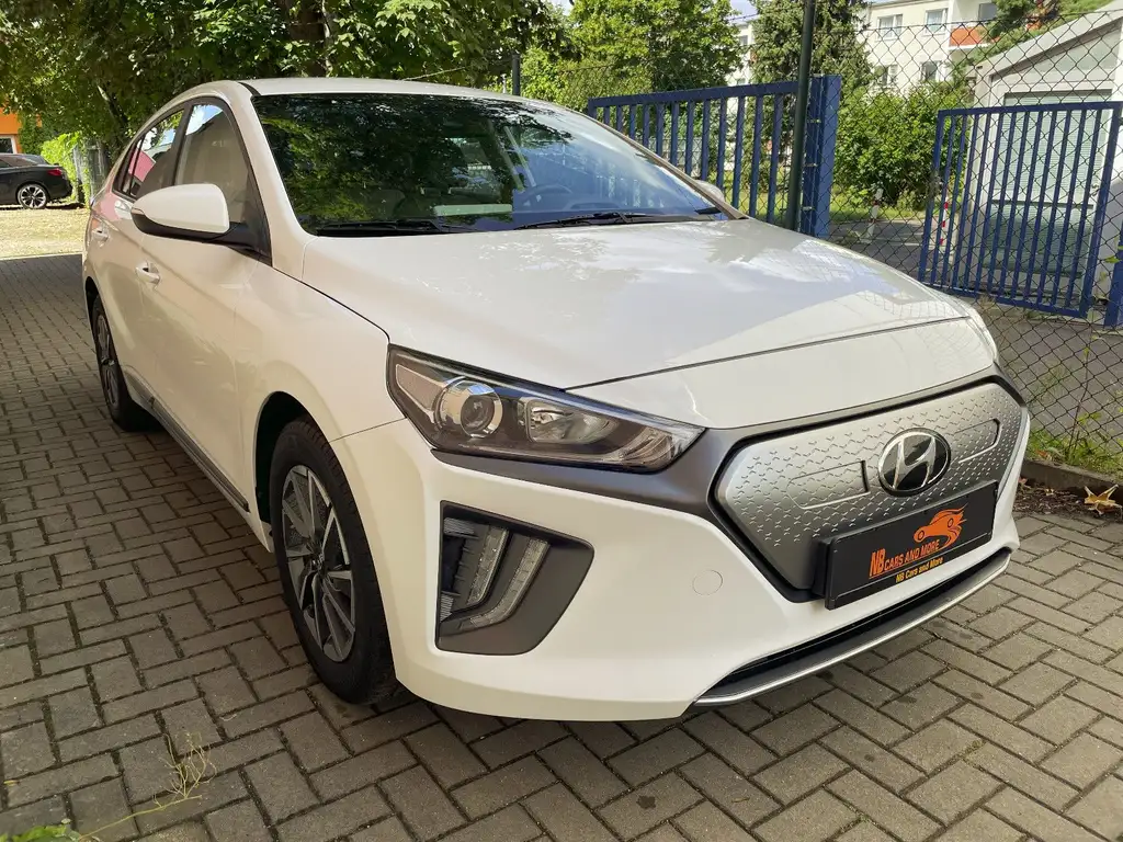Hyundai IONIQ Trend Elektro aus 2. Besitz erst 20Tkm!!!