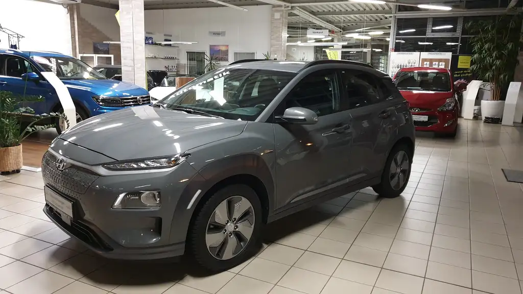 Hyundai KONA EV Premium / HUD, Krell Soundsystem, SOH 100%