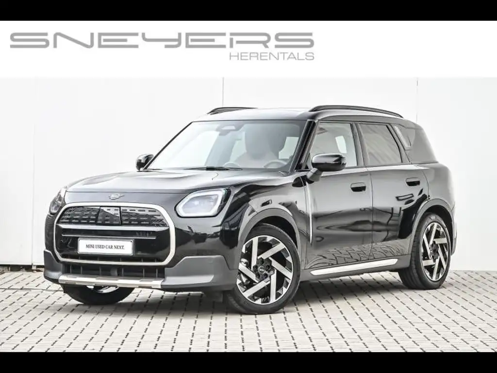 MINI Countryman E Favoured Trim