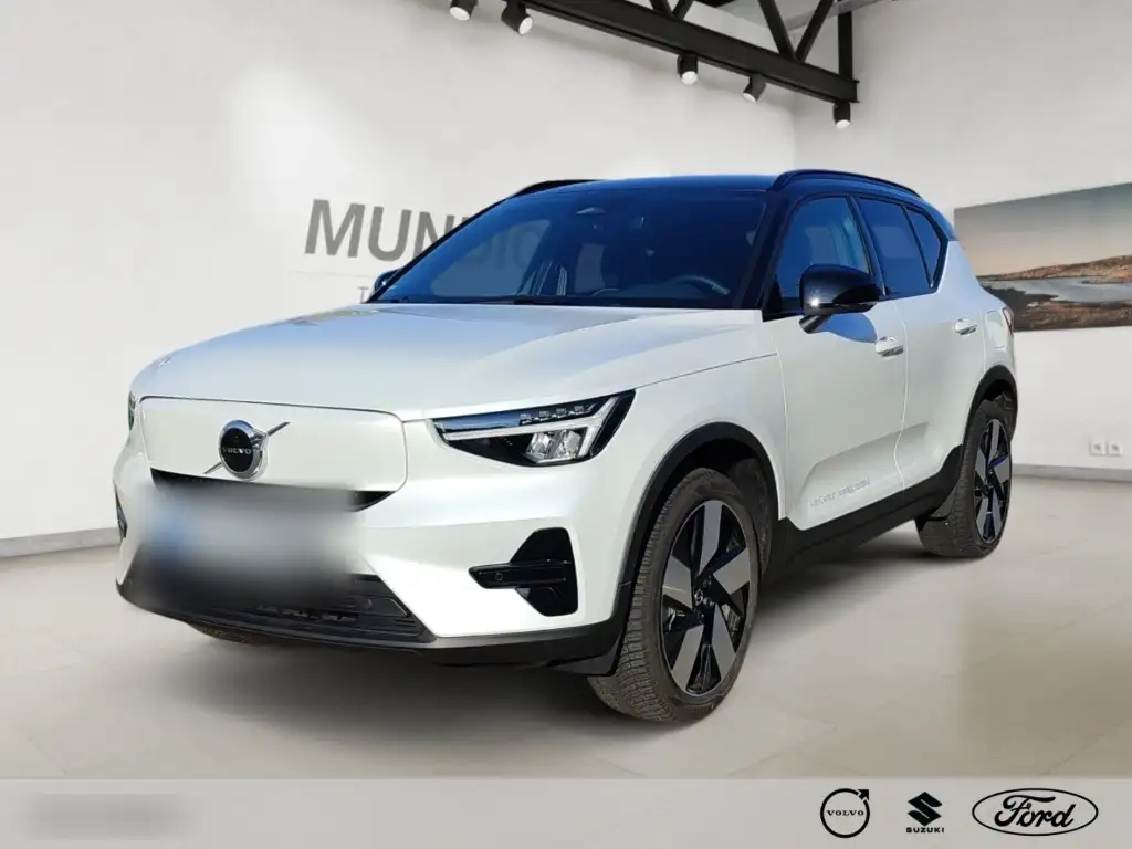 Volvo XC40 Plus Pure Electric NAVI ACC AHK Klimaaut SHZ LRH