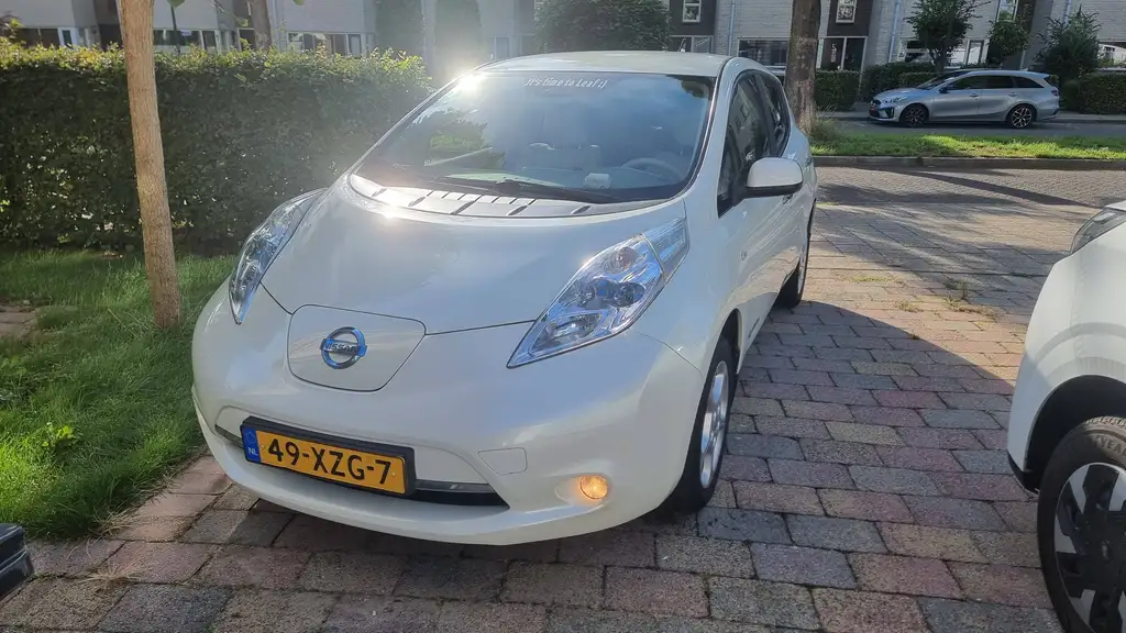 Nissan Leaf Leaf Base 24 kWh