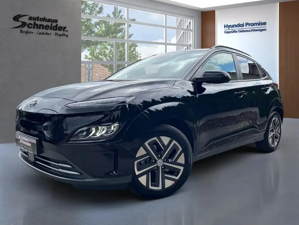 Hyundai KONA 39,2kWh TREND 11kW OBC/NAVI-PAKET/WÄRMEPUMPE