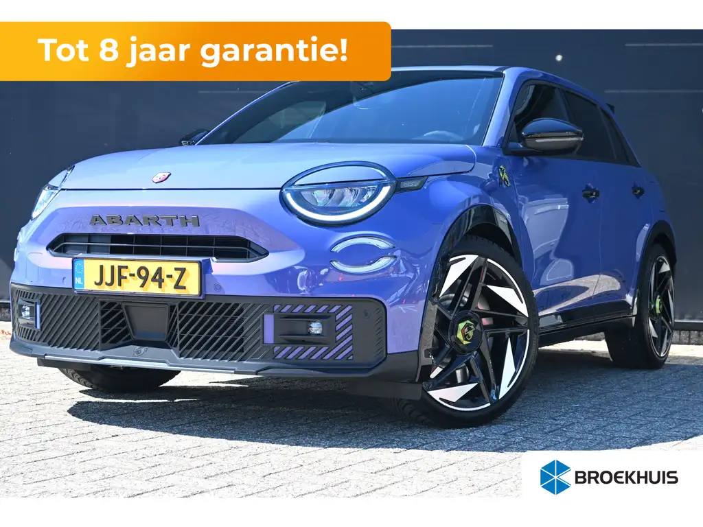 Abarth 600e Scorpionissima 54 kWh 280pk Tot 8 Jaar Garantie! |
