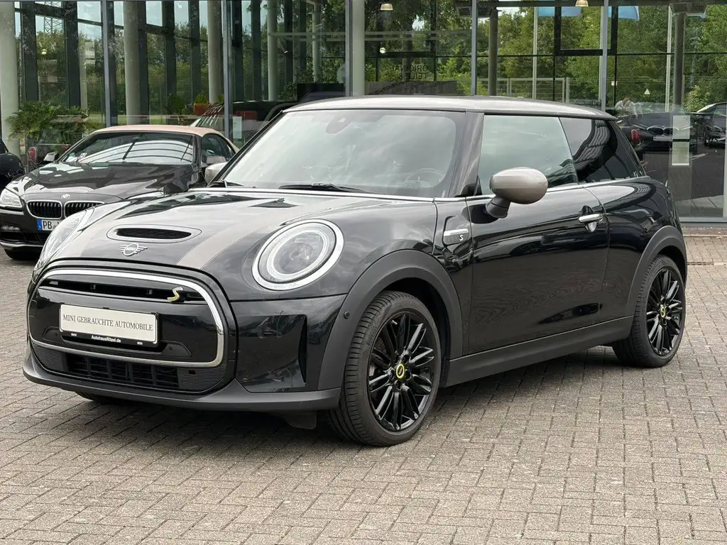 MINI Cooper SE Cooper SE Classic Trim / Glasdach / Premium Plus Paket