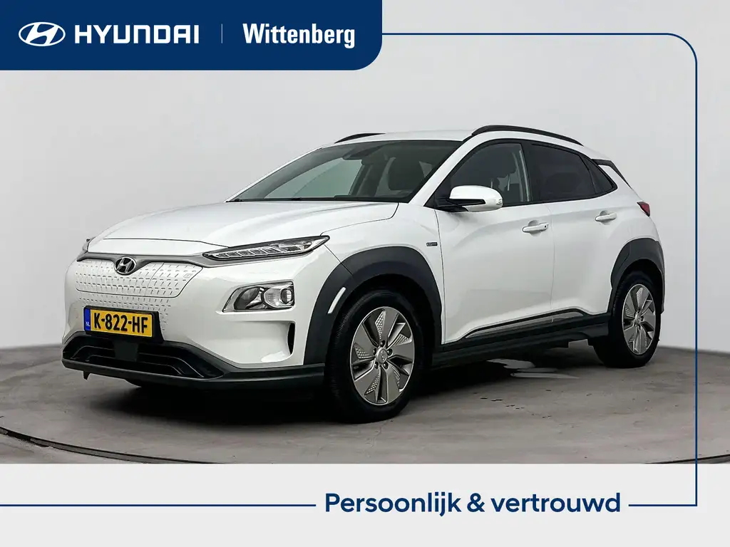 Hyundai KONA EV FASHION 64 kWh | SoH 96%!| PDC | 3 FASE | WARMT