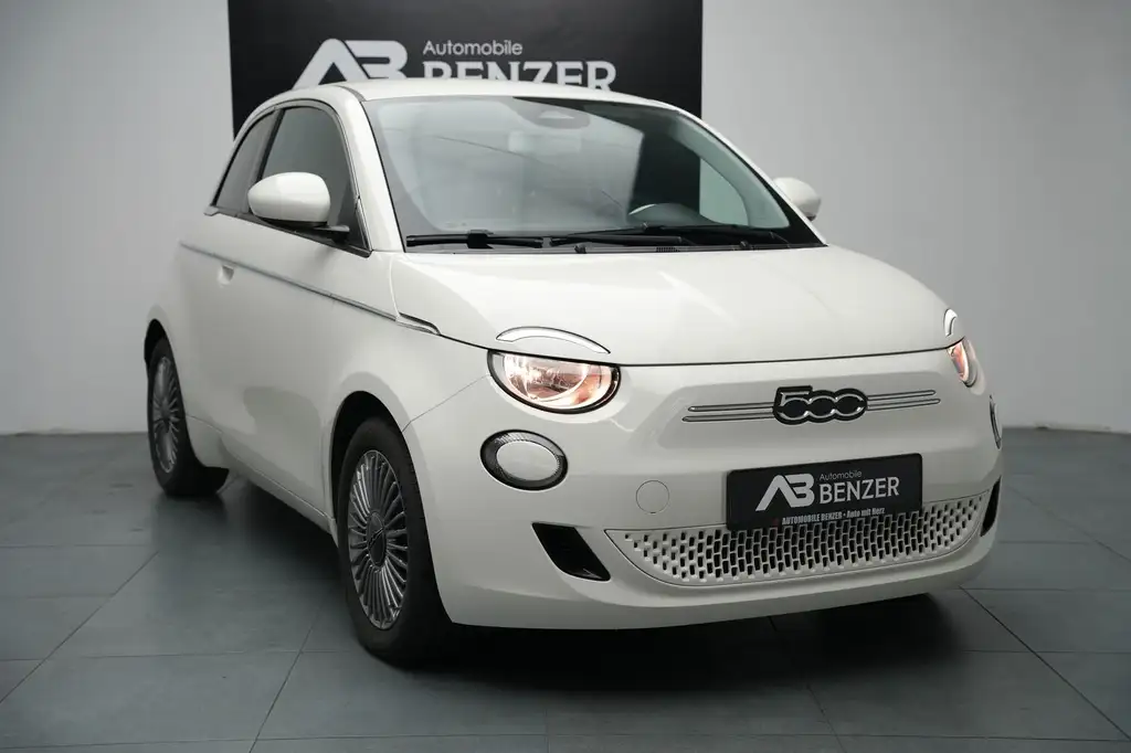 Fiat 500e e*Klima*Bluetooth*Spurhalteassistent*Keyless