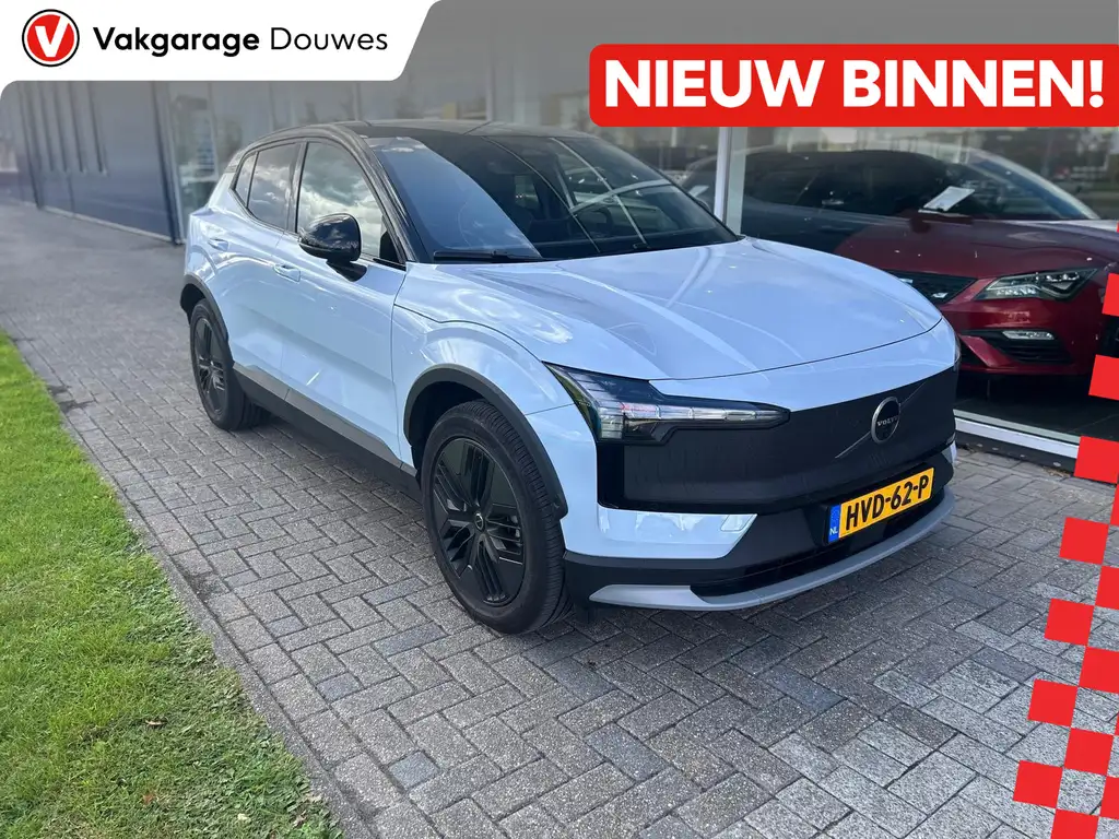 Volvo EX30 Cross Country Twin Motor Performance Ultra 69 kWh