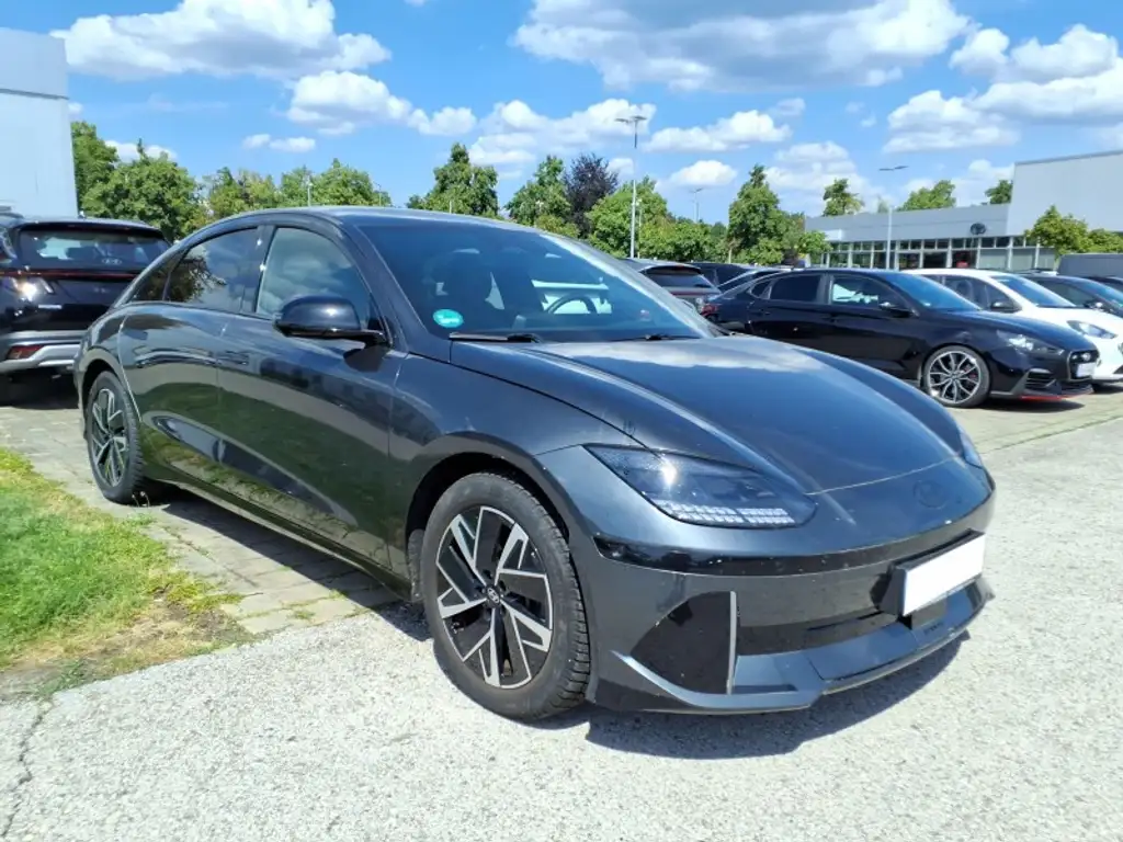 Hyundai IONIQ 6 4WD First Edition BOSE Pano ACC HUD LED