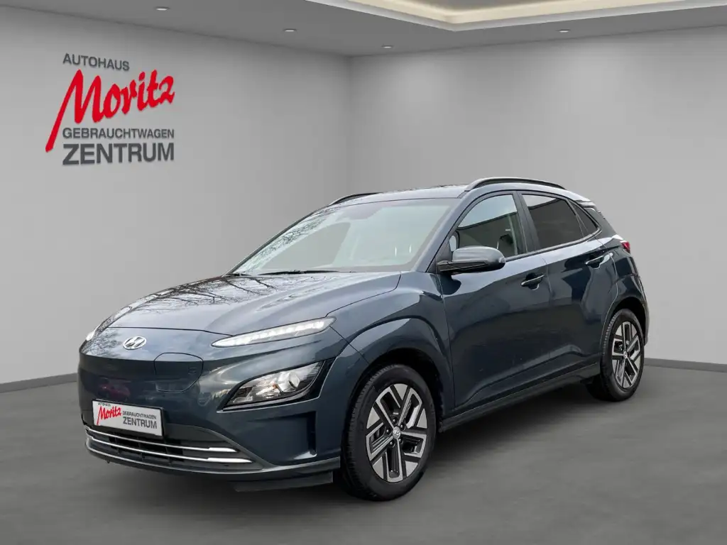 Hyundai KONA 2WD ADVANTAGE *MIT WENIG KM!*