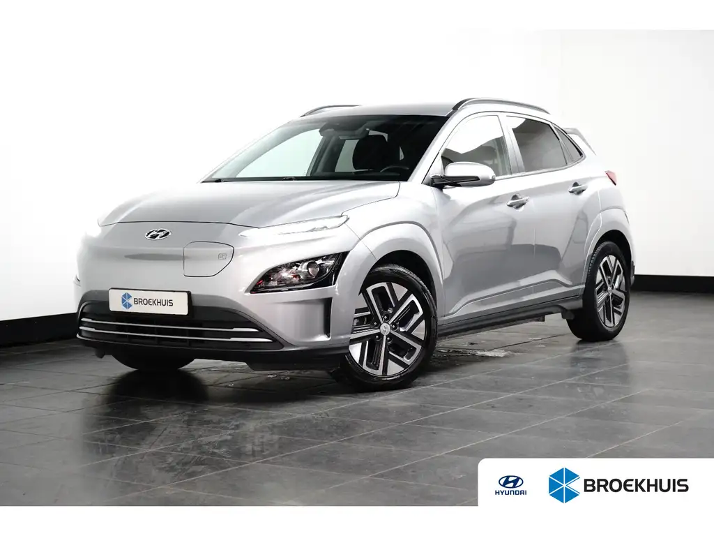 Hyundai KONA EV Comfort 64 kWh | Achterbank in delen neerklapba