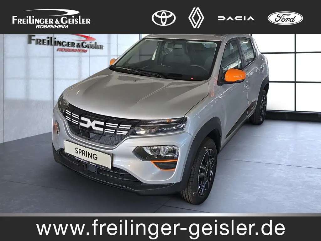 Dacia Spring Essential Bluetooth Navi Klima Einparkhilfe