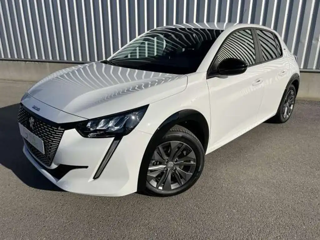 Peugeot e-208 STYLE,GPS,CAMERA,...