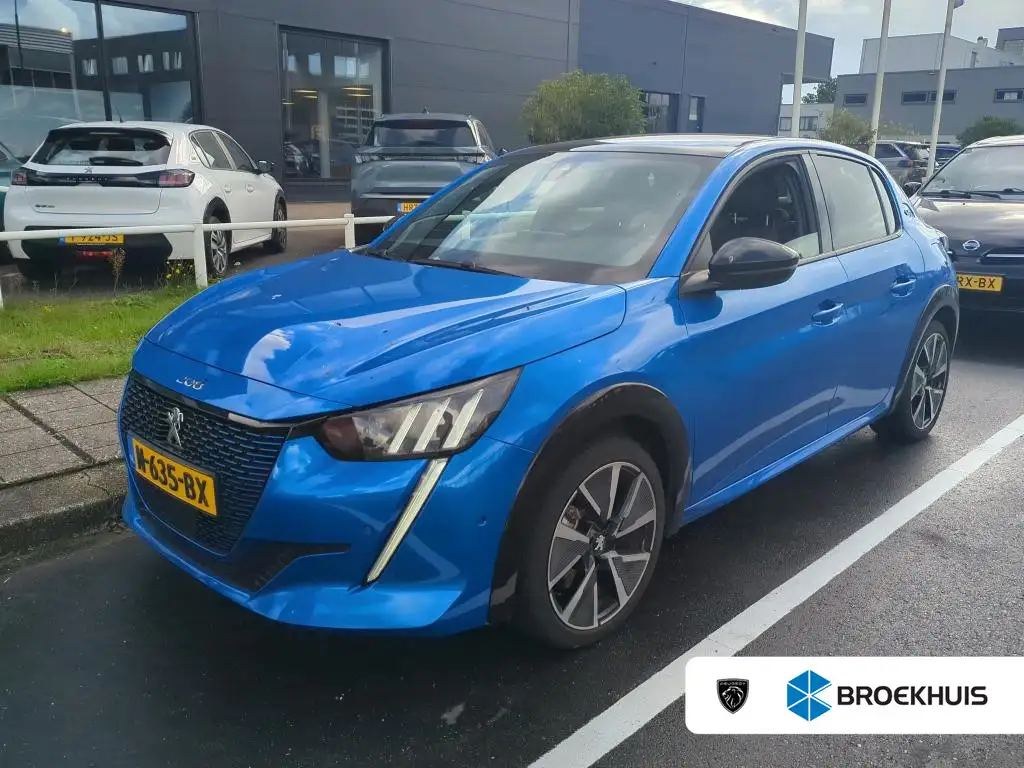 Peugeot e-208 EV GT 350 50 kWh | Fase 3 laden | Panoramadak | Na