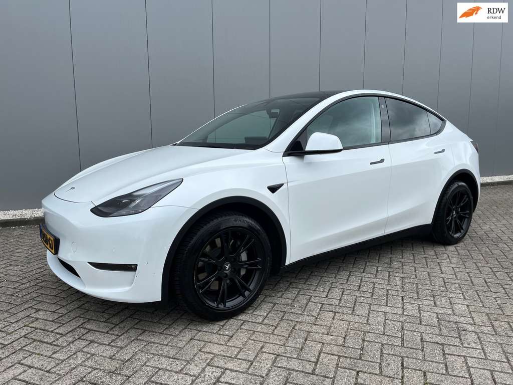 Tesla Model Y Long Range AWD 75 kWh/ SOH 91.9 %/ SUMMERSALE !!