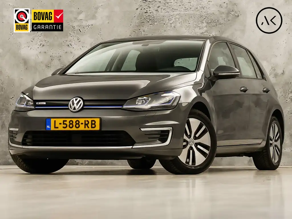 Volkswagen e-Golf E-DITION Automaat (SOH 91,3%, APPLE CARPLAY, GROOT