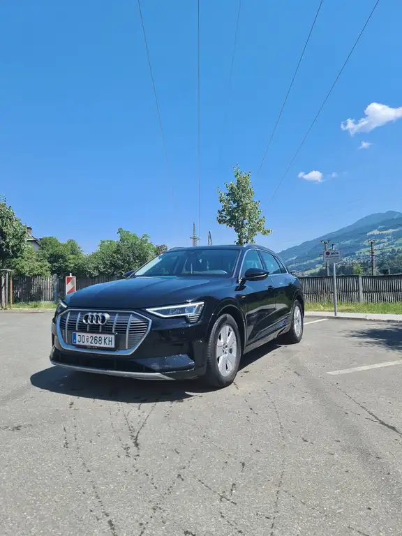 Audi e-tron 50 quattro 71kWh Business