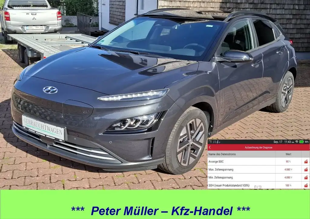 Hyundai KONA Trend Elektro 2WD 100 kW 39,2 kwh 1. Hand unfallfrei scheckheftgepflegt Navigation LED-Scheinwerfer Abstandstempomat