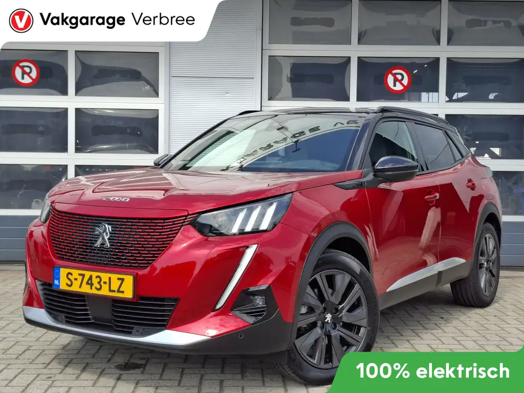 Peugeot e-2008 EV GT 50 kWh |  SOH 93,8% | Navigatie/Apple Carpla