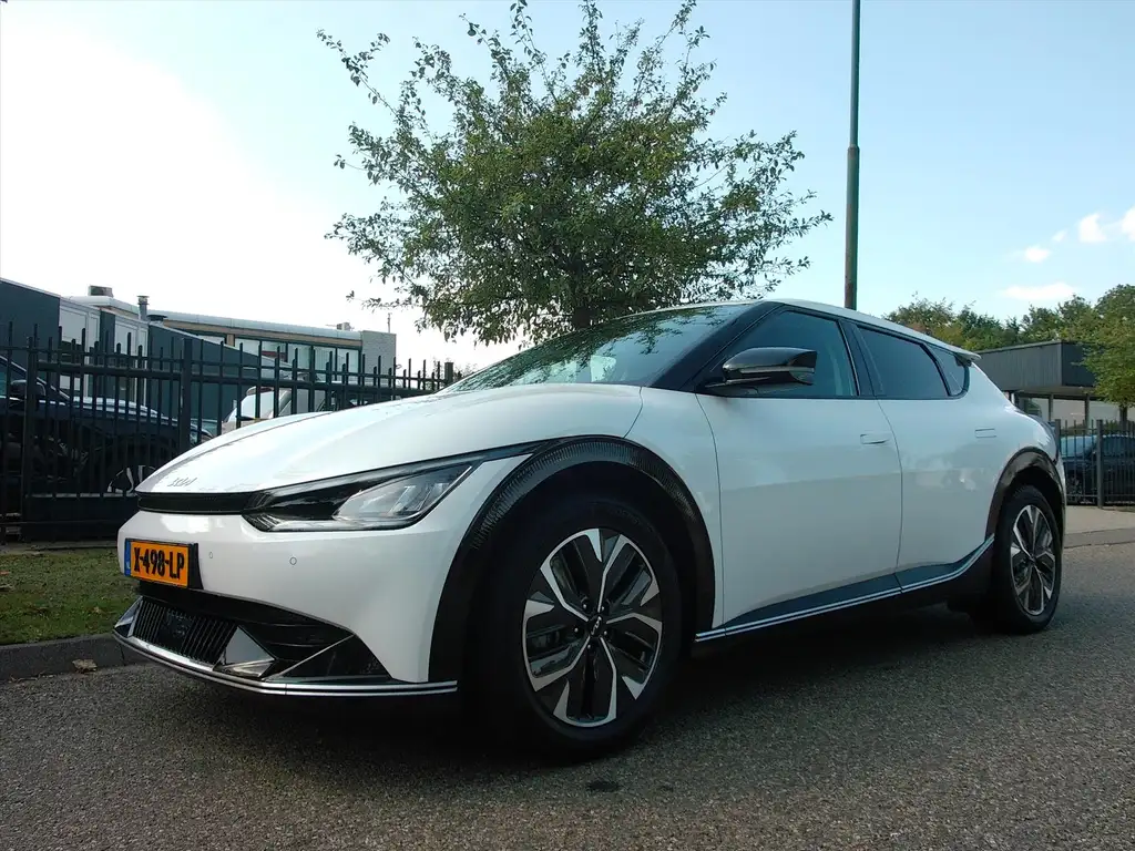 Kia EV6 77,4kWh 229pk RWD Plus SOH 100% Sneller rijden Led
