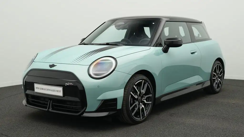 MINI Cooper John Cooper Works Trim