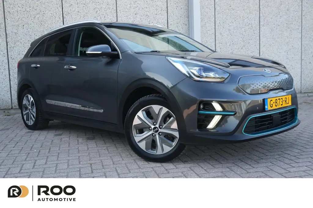 Kia e-Niro ExecutiveLine 64 kWh SOH 100%-Warmtepomp-3 fase- S