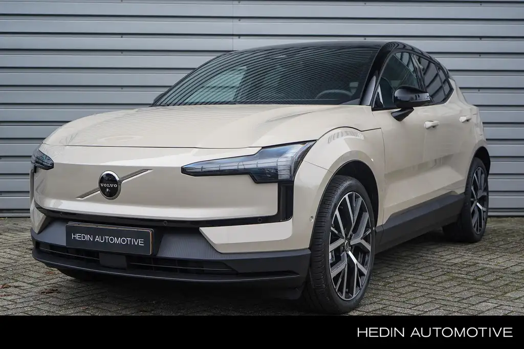 Volvo EX30 Single Motor Extended Range Ultra 69 kWh | 17% Bij