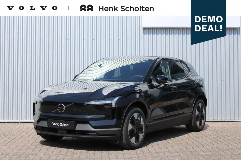 Volvo EX30 P3 Plus Europa 51 kWh | DEMO DEAL | Achteruitrijca