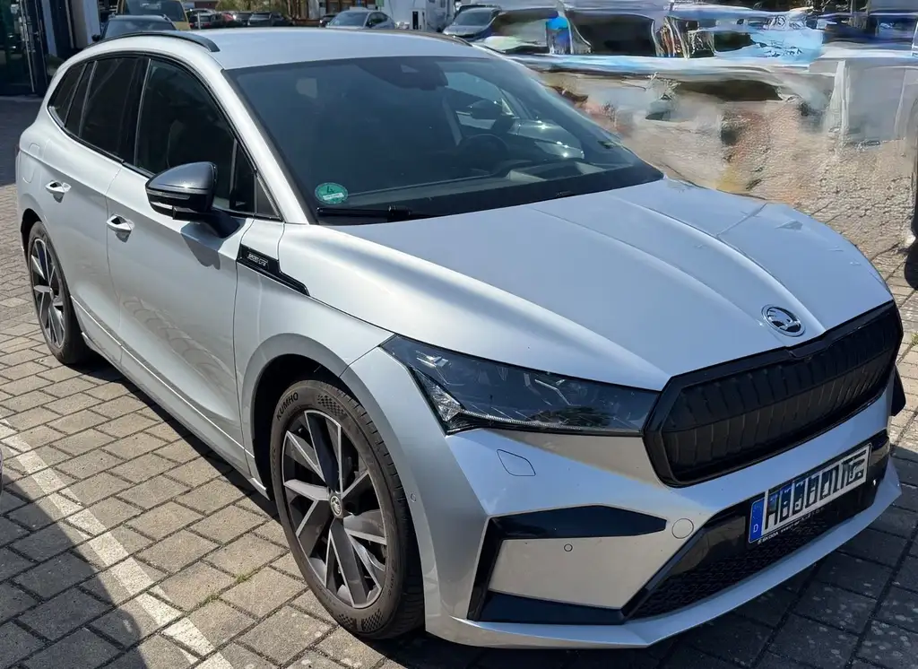Skoda Enyaq 80 4 x 4 Sportline/AHK/Head-Up/SOH 91,2