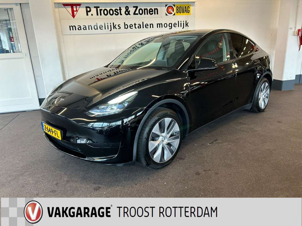 Tesla Model Y RWD 58 kWh Nederlandse auto | Panoramadak | Afneem