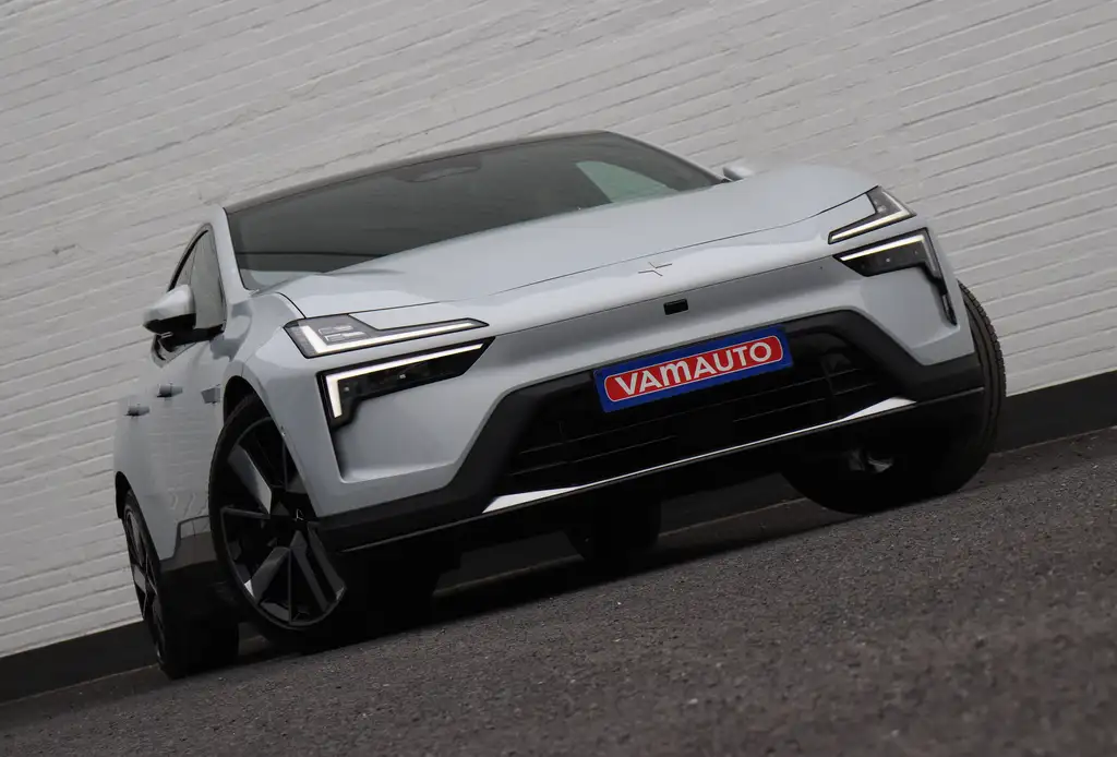 Polestar 4 100 kWh Long Range Dual Motor - Plus&Pilot/NappaLeather/TintedWindow/21"/SOH=99,7%/NEW!!!